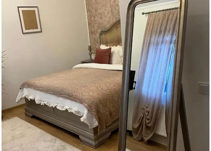 C-entral Boutique Apartament